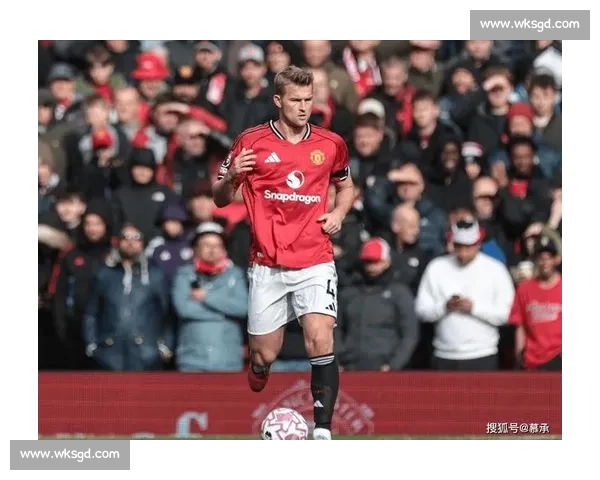 曼联锋线重建终完成!去年夏窗错失良机,今夏豪购补短板